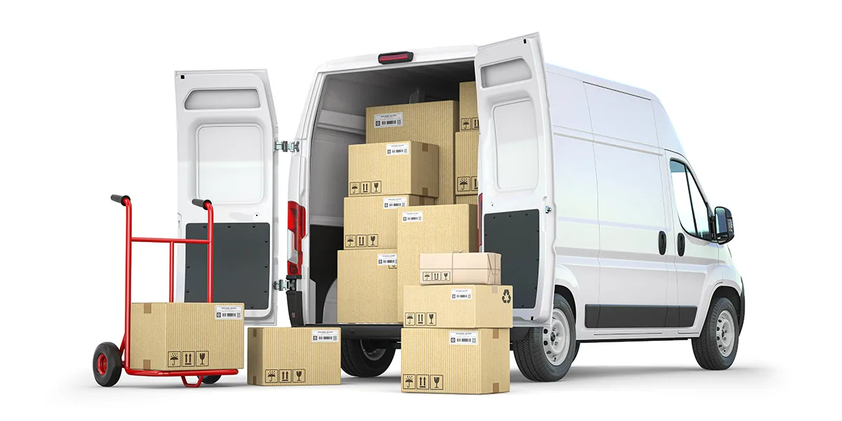 Véhicule utilitaire chargé en tournée de collecte — logiciel de transport de déchets et assainissement
